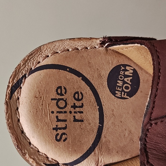 Sandals - Picture 4 of 4